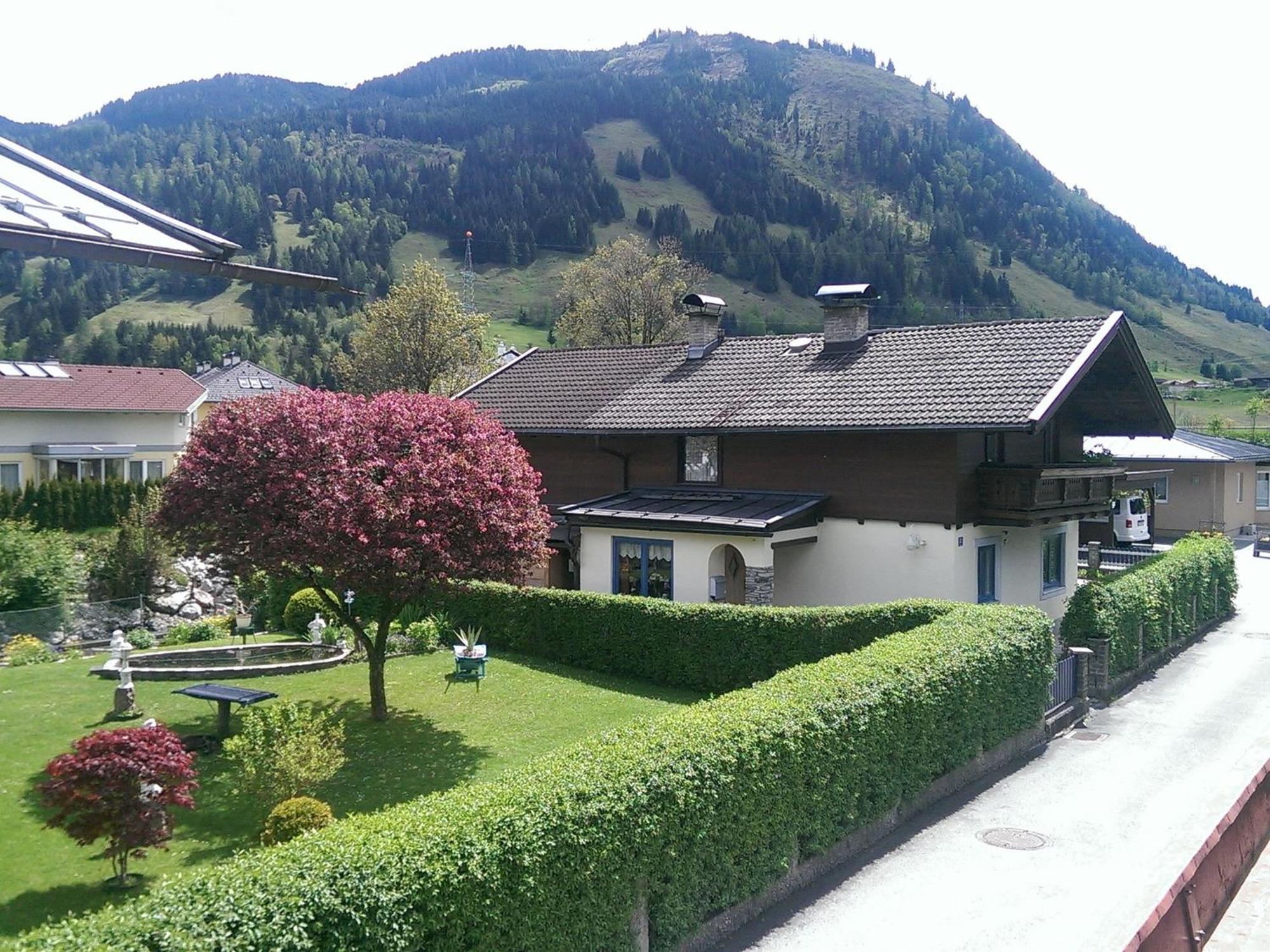 푸슈안데르글로크네르스트라세 Detached Chalet Close To The Ski Area 빌라 외부 사진