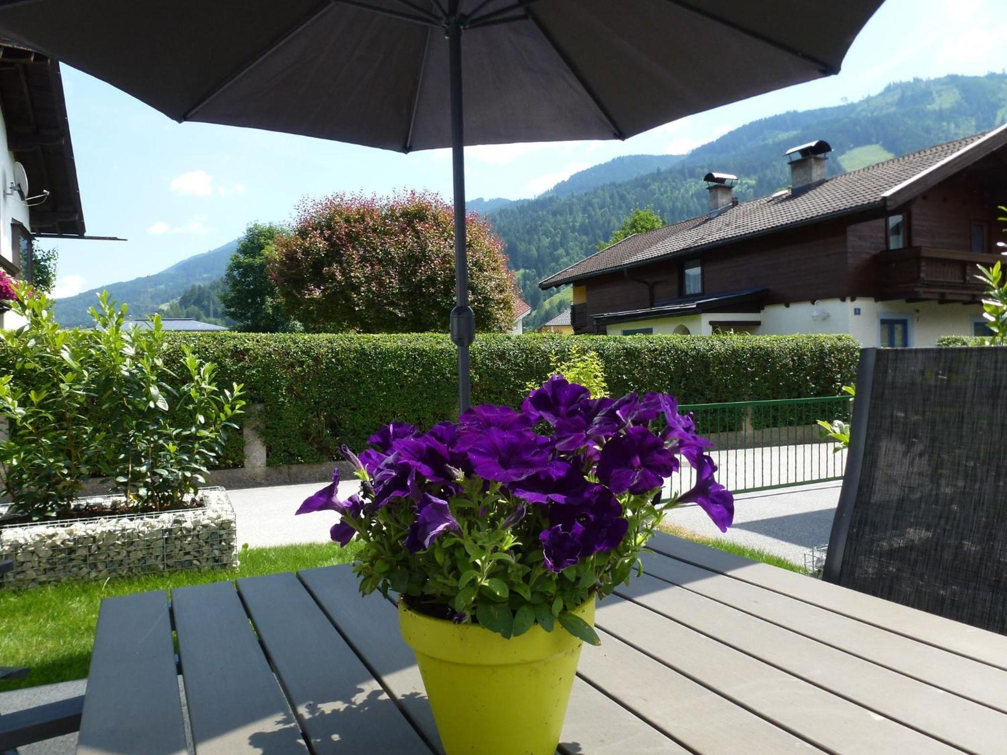 푸슈안데르글로크네르스트라세 Detached Chalet Close To The Ski Area 빌라 외부 사진